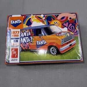AMT Skill 2 Model Kit 1977 Ford Custom Econoline Fanta Van 1/25 New Sealed